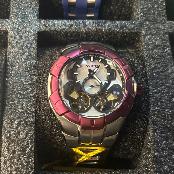 Invicta Hydromax Men’s Watch 34560 – 50mm Stainless Steel, Automatic Movement - Picture 1 of 3